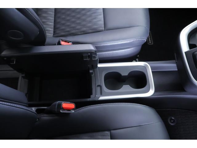 ノア ハイブリッドＳ－Ｚ　衝突被害軽減ブレーキ　１０．５型ＤＡナビ　地デジＴＶ　全周囲カメラ　後席モニター　ＥＴＣ２．０　デジタルミラー　ＢＳＭ　レーダークルーズ　車線逸脱警報　オートハイビーム　クリアランスソナー　両側電動ドア　シートヒーター　ＡＣ１００Ｖ１５００Ｗ（45枚目）