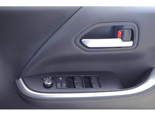 ノア ハイブリッドＳ－Ｚ　衝突被害軽減ブレーキ　１０．５型ＤＡナビ　地デジＴＶ　全周囲カメラ　後席モニター　ＥＴＣ２．０　デジタルミラー　ＢＳＭ　レーダークルーズ　車線逸脱警報　オートハイビーム　クリアランスソナー　両側電動ドア　シートヒーター　ＡＣ１００Ｖ１５００Ｗ（47枚目）