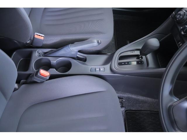 ヤリス Ｘ　衝突被害軽減ブレーキ　純正７インチＤＡ　バックカメラ　スマートキー　ＥＴＣ　車線逸脱警報　オートハイビーム　電動格納ミラー　先行車発進告知機能　Ｂｌｕｅｔｏｏｔｈ接続　横滑り防止装置（29枚目）