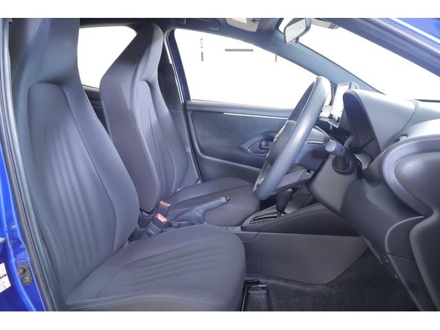 ヤリス Ｘ　衝突被害軽減ブレーキ　純正７インチＤＡ　バックカメラ　スマートキー　ＥＴＣ　車線逸脱警報　オートハイビーム　電動格納ミラー　先行車発進告知機能　Ｂｌｕｅｔｏｏｔｈ接続　横滑り防止装置（31枚目）