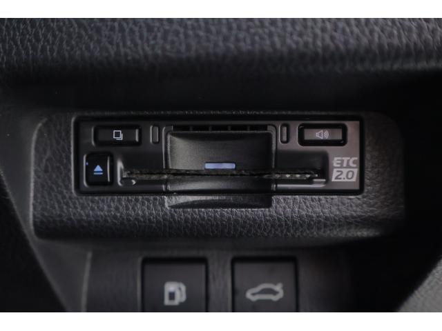 クラウンクロスオーバー Ｇレザーパッケージ　４ＷＤ　１２．３インチＤＡ　地デジＴＶ　全周囲カメラ　ＢＳＭ　衝突被害軽減ブレーキ　レーダークルーズ　車線逸脱警報　クリアランスソナー　ＥＴＣ２．０　本革　シートヒーター＆クール　ＡＣ１００Ｖー１５００Ｗ　前後ドラレコ　４眼ＬＥＤライト（34枚目）