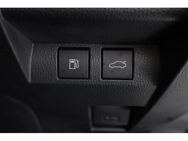 クラウンクロスオーバー Ｇレザーパッケージ　４ＷＤ　１２．３インチＤＡ　地デジＴＶ　全周囲カメラ　ＢＳＭ　衝突被害軽減ブレーキ　レーダークルーズ　車線逸脱警報　クリアランスソナー　ＥＴＣ２．０　本革　シートヒーター＆クール　ＡＣ１００Ｖー１５００Ｗ　前後ドラレコ　４眼ＬＥＤライト（35枚目）