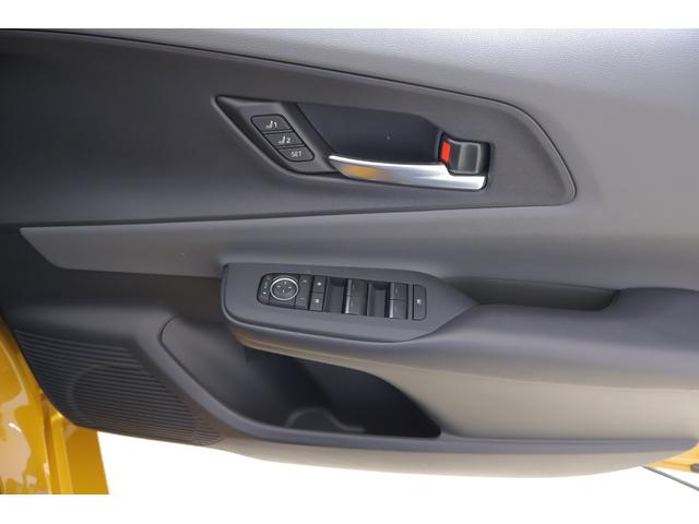 プリウス Ｚ　衝突被害軽減ブレーキ　ＢＳＭ　１２．３インチＤＡ地デジ　全周囲カメラ　ＥＴＣ２．０　レーダークルーズ　車線逸脱警報　オートハイビーム　シートヒーター＆クール　パワーシート　ステアリングヒーター　ＡＣ１００Ｖ－１５００Ｗ　クリアランスソナー　パワーバックドア（41枚目）
