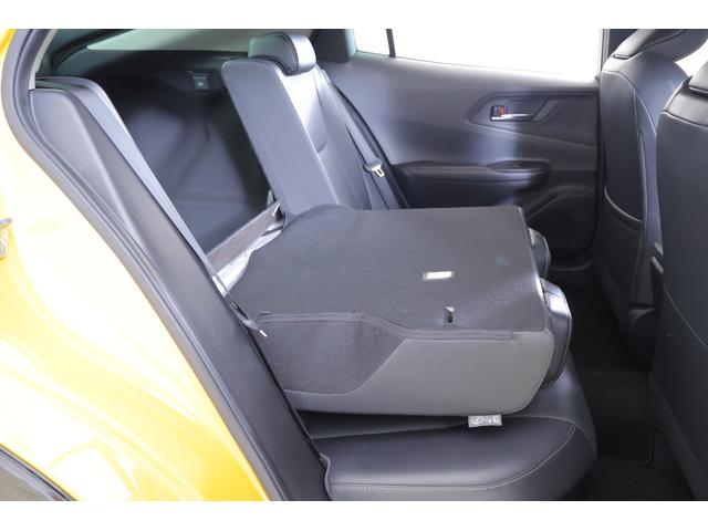 プリウス Ｚ　衝突被害軽減ブレーキ　ＢＳＭ　１２．３インチＤＡ地デジ　全周囲カメラ　ＥＴＣ２．０　レーダークルーズ　車線逸脱警報　オートハイビーム　シートヒーター＆クール　パワーシート　ステアリングヒーター　ＡＣ１００Ｖ－１５００Ｗ　クリアランスソナー　パワーバックドア（48枚目）