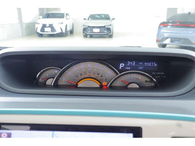 ムーヴキャンバス ＧメイクアップＶＳ　ＳＡＩＩＩ　衝突被害軽減ブレーキ　純正ＳＤナビ　地デジＴＶ　全周囲カメラ　スマートキー　ＥＴＣ　オートハイビーム　車線逸脱警報　シートヒーター　ＬＥＤヘッドライト　両側電動ドア　Ｂｌｕｅｔｏｏｔｈ接続　ドライブレコーダー　横滑防止装置（19枚目）