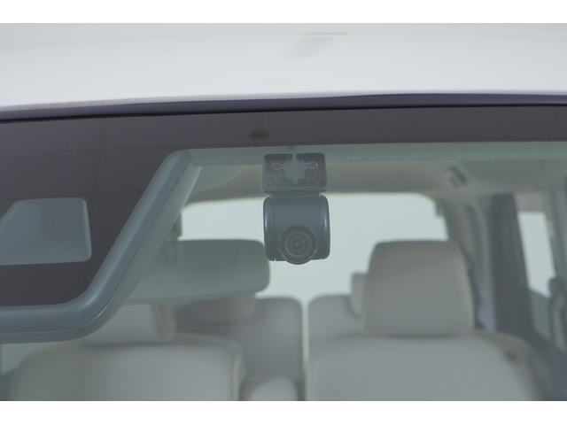 ムーヴキャンバス ＧメイクアップＶＳ　ＳＡＩＩＩ　衝突被害軽減ブレーキ　純正ＳＤナビ　地デジＴＶ　全周囲カメラ　スマートキー　ＥＴＣ　オートハイビーム　車線逸脱警報　シートヒーター　ＬＥＤヘッドライト　両側電動ドア　Ｂｌｕｅｔｏｏｔｈ接続　ドライブレコーダー　横滑防止装置（25枚目）