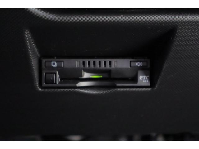 ライズ Ｚ　衝突被害軽減ブレーキ　ＢＳＭ　９インチナビ　地デジＴＶ　全周囲カメラ　スマートキー　ＥＴＣ　レーダークルーズ　オートハイビーム　車線逸脱警報　コーナーセンサー　前後ドラレコ　シートヒーター　ＬＥＤヘッドライト　先行車発進告知機能　Ｂｌｕｅｔｏｏｔｈ接続（33枚目）