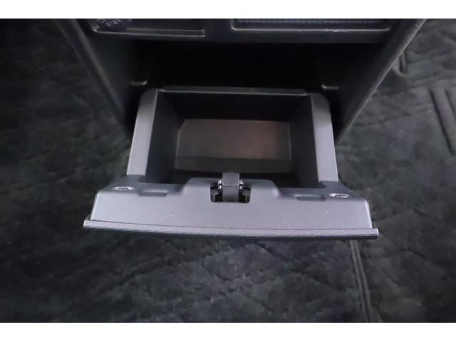 デリカＤ：５ Ｐ　４ＷＤ　衝突被害軽減ブレーキ　純正１０型ナビ　地デジＴＶ　アラウンドビューモニター　スマートキー　ＥＴＣ　レーダークルーズ　車線逸脱警報　オートハイビーム　両側電動ドア　シートヒーター　ステアリングヒーター　電動サイドステップ　前後ドラレコ　パワーバックドア（34枚目）