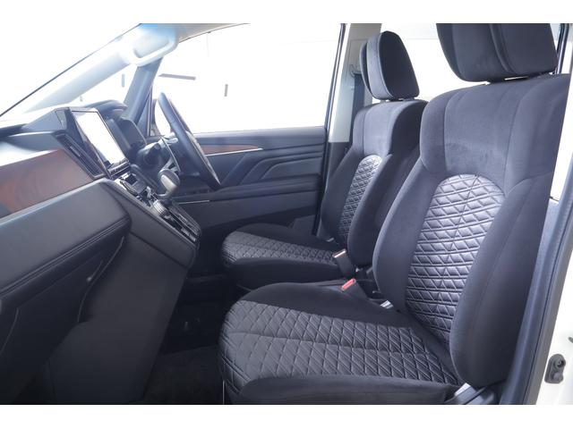 デリカＤ：５ Ｐ　４ＷＤ　衝突被害軽減ブレーキ　純正１０型ナビ　地デジＴＶ　アラウンドビューモニター　スマートキー　ＥＴＣ　レーダークルーズ　車線逸脱警報　オートハイビーム　両側電動ドア　シートヒーター　ステアリングヒーター　電動サイドステップ　前後ドラレコ　パワーバックドア（39枚目）