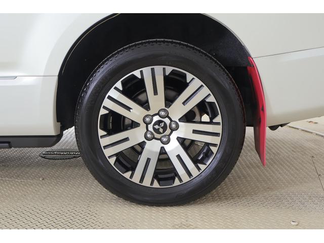 デリカＤ：５ Ｐ　４ＷＤ　衝突被害軽減ブレーキ　純正１０型ナビ　地デジＴＶ　アラウンドビューモニター　スマートキー　ＥＴＣ　レーダークルーズ　車線逸脱警報　オートハイビーム　両側電動ドア　シートヒーター　ステアリングヒーター　電動サイドステップ　前後ドラレコ　パワーバックドア（52枚目）