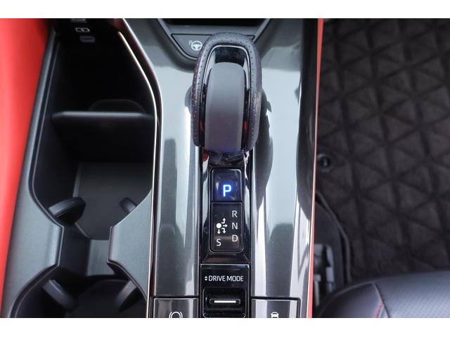 クラウンスポーツ ＰＨＥＶ　ＲＳ　４ＷＤ　１２．３インチＤＡナビ　地デジＴＶ　全周囲カメラ　ＢＳＭ　衝突被害軽減ブレーキ　レーダークルーズ　車線逸脱警報　ＥＴＣ２．０　デジタルミラー　前後ドラレコ　本革　シートヒーター＆クール　パワーバックドア　ＡＣ１００Ｖ－１５００Ｗ（31枚目）