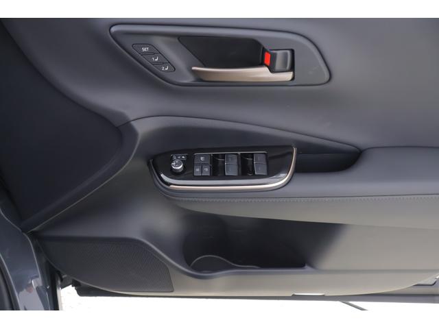 クラウンスポーツ ＰＨＥＶ　ＲＳ　４ＷＤ　１２．３インチＤＡナビ　地デジＴＶ　全周囲カメラ　ＢＳＭ　衝突被害軽減ブレーキ　レーダークルーズ　車線逸脱警報　ＥＴＣ２．０　デジタルミラー　前後ドラレコ　本革　シートヒーター＆クール　パワーバックドア　ＡＣ１００Ｖ－１５００Ｗ（42枚目）