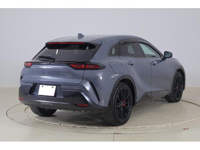 クラウンスポーツ ＰＨＥＶ　ＲＳ　４ＷＤ　１２．３インチＤＡナビ　地デジＴＶ　全周囲カメラ　ＢＳＭ　衝突被害軽減ブレーキ　レーダークルーズ　車線逸脱警報　ＥＴＣ２．０　デジタルミラー　前後ドラレコ　本革　シートヒーター＆クール　パワーバックドア　ＡＣ１００Ｖ－１５００Ｗ（57枚目）