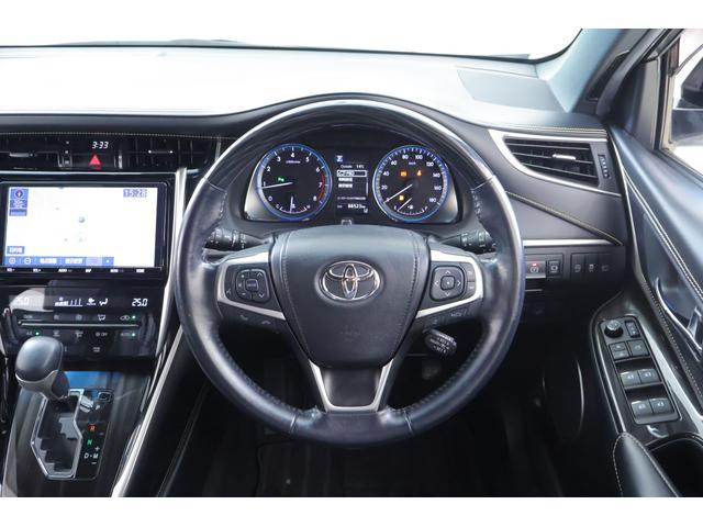 ハリアー プレミアム　モデリスタフルエアロ　衝突被害軽減ブレーキ　純正９インチナビ　地デジＴＶ　バックカメラ　ＥＴＣ２．０　レーダークルーズ　オートハイビーム　車線逸脱警報　クリアランスソナー　パワーシート　パワーバックドア　ドラレコ　横滑り防止装置　ワンオーナー（13枚目）