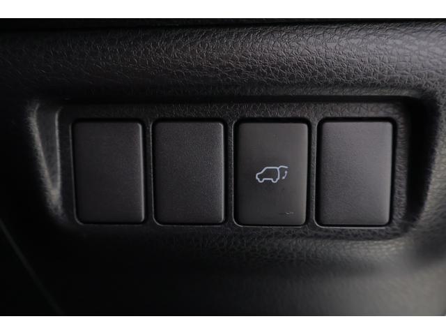 ハリアー プレミアム　モデリスタフルエアロ　衝突被害軽減ブレーキ　純正９インチナビ　地デジＴＶ　バックカメラ　ＥＴＣ２．０　レーダークルーズ　オートハイビーム　車線逸脱警報　クリアランスソナー　パワーシート　パワーバックドア　ドラレコ　横滑り防止装置　ワンオーナー（29枚目）