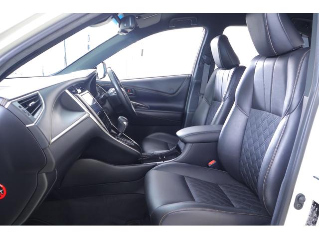 ハリアー プレミアム　モデリスタフルエアロ　衝突被害軽減ブレーキ　純正９インチナビ　地デジＴＶ　バックカメラ　ＥＴＣ２．０　レーダークルーズ　オートハイビーム　車線逸脱警報　クリアランスソナー　パワーシート　パワーバックドア　ドラレコ　横滑り防止装置　ワンオーナー（36枚目）