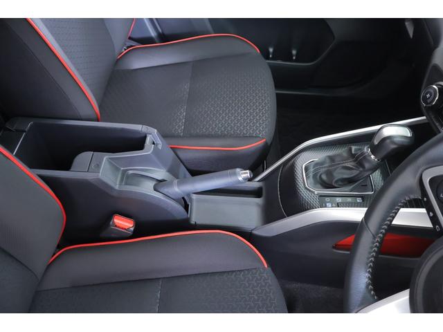 ライズ Ｚ　衝突被害軽減ブレーキ　純正９インチナビ　地デジＴＶ　全周囲カメラ　スマートキー　ＥＴＣ　レーダークルーズ　オートハイビーム　車線逸脱警報　コーナーセンサー　前後ドラレコ　シートヒーター　ＬＥＤヘッドライト　Ｂｌｕｅｔｏｏｔｈ接続　ワンオーナー（36枚目）