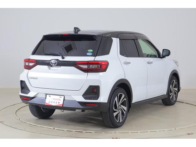 ライズ Ｚ　衝突被害軽減ブレーキ　純正９インチナビ　地デジＴＶ　全周囲カメラ　スマートキー　ＥＴＣ　レーダークルーズ　オートハイビーム　車線逸脱警報　コーナーセンサー　前後ドラレコ　シートヒーター　ＬＥＤヘッドライト　Ｂｌｕｅｔｏｏｔｈ接続　ワンオーナー（50枚目）