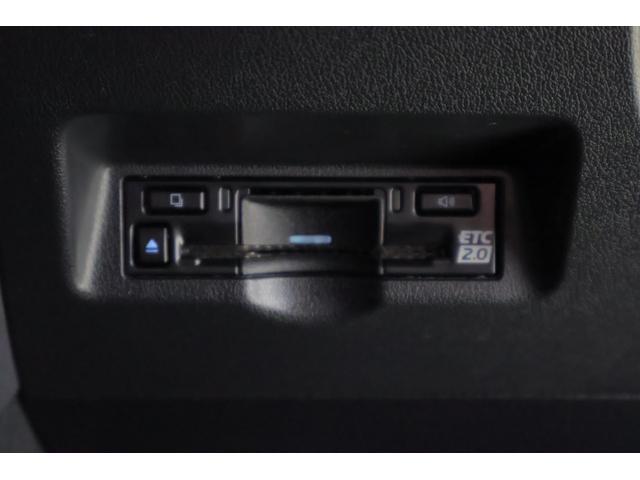 アルファードハイブリッド Ｚ　４ＷＤ　サンルーフ　衝突被害軽減ブレーキ　１４型ＤＡナビ　地デジＴＶ　全周囲カメラ　１４インチリアエンター　ＢＳＭ　レーダークルーズ　車線逸脱警報　シートヒーター＆クール　前後ドラレコ　ＡＣ１００Ｖ１５００Ｗ　パワーバックドア　３眼ＬＥＤライト　ワンオーナー（32枚目）