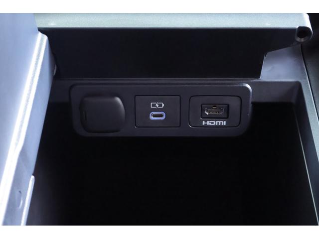 アルファードハイブリッド Ｚ　４ＷＤ　サンルーフ　衝突被害軽減ブレーキ　１４型ＤＡナビ　地デジＴＶ　全周囲カメラ　１４インチリアエンター　ＢＳＭ　レーダークルーズ　車線逸脱警報　シートヒーター＆クール　前後ドラレコ　ＡＣ１００Ｖ１５００Ｗ　パワーバックドア　３眼ＬＥＤライト　ワンオーナー（42枚目）