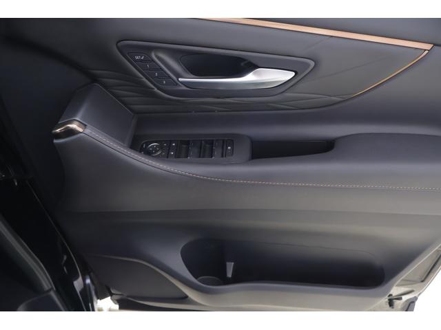 アルファードハイブリッド Ｚ　４ＷＤ　サンルーフ　衝突被害軽減ブレーキ　１４型ＤＡナビ　地デジＴＶ　全周囲カメラ　１４インチリアエンター　ＢＳＭ　レーダークルーズ　車線逸脱警報　シートヒーター＆クール　前後ドラレコ　ＡＣ１００Ｖ１５００Ｗ　パワーバックドア　３眼ＬＥＤライト　ワンオーナー（43枚目）