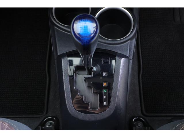 アクア Ｇ　衝突被害軽減ブレーキ　純正ＳＤナビＴＶ　バックカメラ　スマートキー　ＥＴＣ　クルーズコントロール　オートハイビーム　車線逸脱警報　シートヒーター　先行車発進告知機能　ＬＥＤヘッドライト　純正アルミ　Ｂｌｕｅｔｏｏｔｈ接続　横滑防止装置（24枚目）