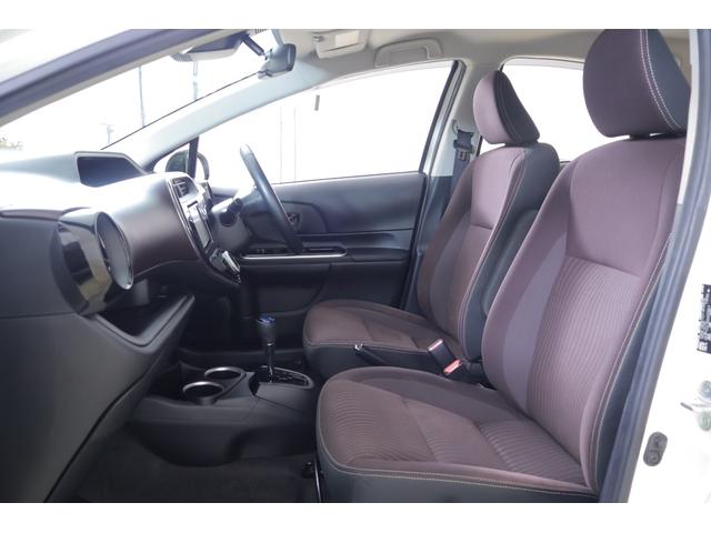 アクア Ｇ　衝突被害軽減ブレーキ　純正ＳＤナビＴＶ　バックカメラ　スマートキー　ＥＴＣ　クルーズコントロール　オートハイビーム　車線逸脱警報　シートヒーター　先行車発進告知機能　ＬＥＤヘッドライト　純正アルミ　Ｂｌｕｅｔｏｏｔｈ接続　横滑防止装置（32枚目）