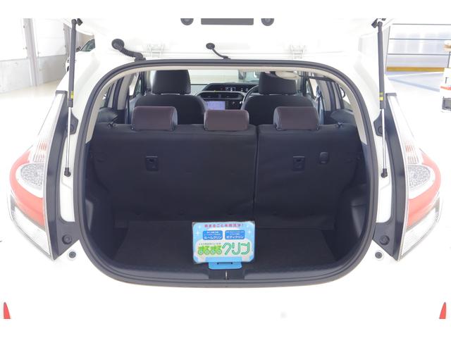 アクア Ｇ　衝突被害軽減ブレーキ　純正ＳＤナビＴＶ　バックカメラ　スマートキー　ＥＴＣ　クルーズコントロール　オートハイビーム　車線逸脱警報　シートヒーター　先行車発進告知機能　ＬＥＤヘッドライト　純正アルミ　Ｂｌｕｅｔｏｏｔｈ接続　横滑防止装置（35枚目）