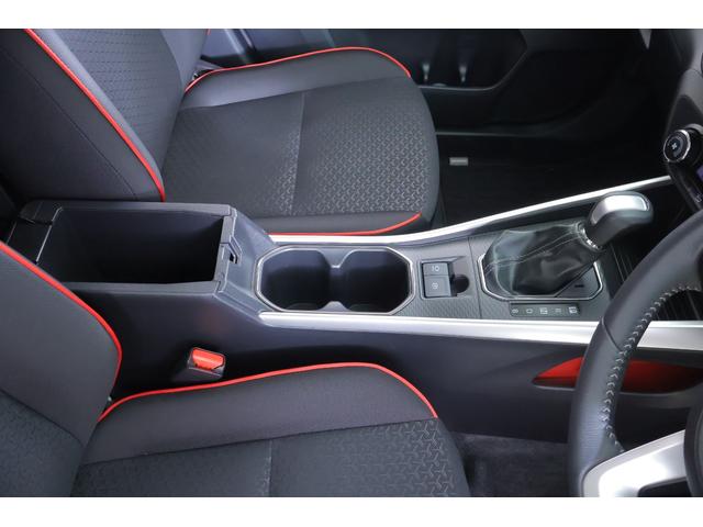 ライズ Ｚ　衝突被害軽減ブレーキ　純正９インチＤＡ　地デジＴＶ　全周囲カメラ　ＢＳＭ　スマートキー　ＥＴＣ２．０　レーダークルーズ　オートハイビーム　車線逸脱警報　コーナーセンサー　前後ドラレコ　シートヒーター　ＬＥＤヘッドライト　先行車発進告知機能　ワンオーナー（39枚目）