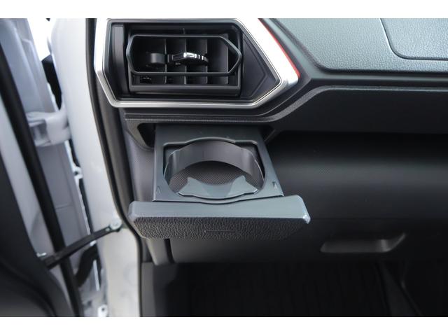 ライズ Ｚ　衝突被害軽減ブレーキ　純正９インチＤＡ　地デジＴＶ　全周囲カメラ　ＢＳＭ　スマートキー　ＥＴＣ２．０　レーダークルーズ　オートハイビーム　車線逸脱警報　コーナーセンサー　前後ドラレコ　シートヒーター　ＬＥＤヘッドライト　先行車発進告知機能　ワンオーナー（40枚目）