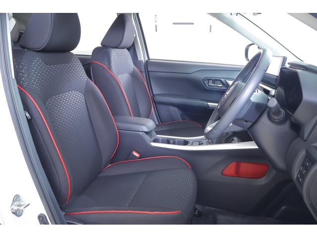 ライズ Ｚ　衝突被害軽減ブレーキ　純正９インチＤＡ　地デジＴＶ　全周囲カメラ　ＢＳＭ　スマートキー　ＥＴＣ２．０　レーダークルーズ　オートハイビーム　車線逸脱警報　コーナーセンサー　前後ドラレコ　シートヒーター　ＬＥＤヘッドライト　先行車発進告知機能　ワンオーナー（43枚目）