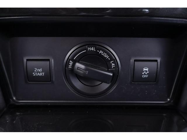 ランドクルーザープラド ＴＸ　Ｌパッケージ・ブラックエディション　４ＷＤ　本革シート　衝突被害軽減ブレーキ　純正９インチナビ　地デジＴＶ　バックカメラ　スマートキー　ＥＴＣ　レーダークルーズ　車線逸脱警報　オートハイビーム　シートヒーター＆クール　ＬＥＤヘッドライト　横滑り防止装置（23枚目）