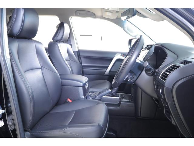 ランドクルーザープラド ＴＸ　Ｌパッケージ・ブラックエディション　４ＷＤ　本革シート　衝突被害軽減ブレーキ　純正９インチナビ　地デジＴＶ　バックカメラ　スマートキー　ＥＴＣ　レーダークルーズ　車線逸脱警報　オートハイビーム　シートヒーター＆クール　ＬＥＤヘッドライト　横滑り防止装置（32枚目）