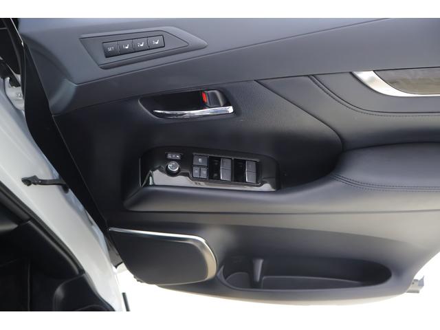 アルファード ２．５Ｓ　Ｃパッケージ　衝突被害軽減ブレーキ　９型ＤＡナビ　地デジＴＶ　バックカメラ　ＥＴＣ　レーダークルーズ　ＢＳＭ　車線逸脱警報　シートヒーター＆クール　ステアリングヒーター　クリアランスソナー　デジタルミラー　ドラレコ　パワーバックドア　３眼ＬＥＤライト（41枚目）