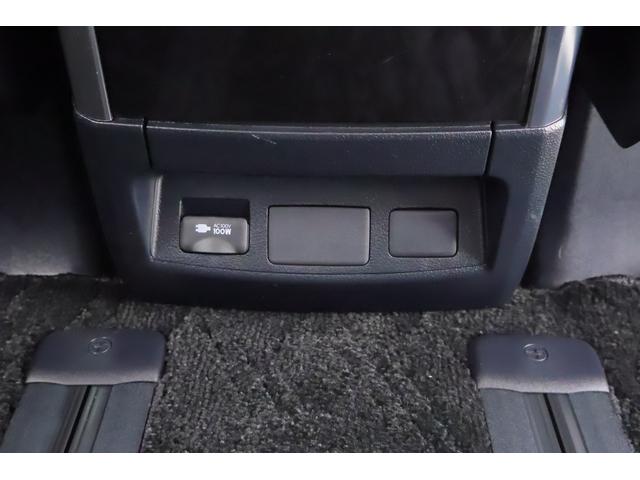 アルファード ２．５Ｓ　Ｃパッケージ　衝突被害軽減ブレーキ　９型ＤＡナビ　地デジＴＶ　バックカメラ　ＥＴＣ　レーダークルーズ　ＢＳＭ　車線逸脱警報　シートヒーター＆クール　ステアリングヒーター　クリアランスソナー　デジタルミラー　ドラレコ　パワーバックドア　３眼ＬＥＤライト（51枚目）