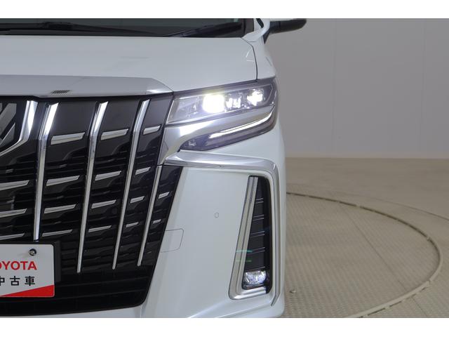 アルファード ２．５Ｓ　Ｃパッケージ　衝突被害軽減ブレーキ　９型ＤＡナビ　地デジＴＶ　バックカメラ　ＥＴＣ　レーダークルーズ　ＢＳＭ　車線逸脱警報　シートヒーター＆クール　ステアリングヒーター　クリアランスソナー　デジタルミラー　ドラレコ　パワーバックドア　３眼ＬＥＤライト（60枚目）