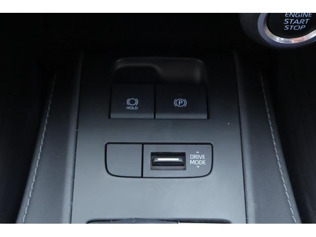 ハリアー Ｚ　レザーパッケージ　モデリスタエアロ　衝突被害軽減ブレーキ　１２．３インチＪＢＬナビ　地デジＴＶ　全周囲カメラ　ＢＳＭ　レーダークルーズ　車線逸脱警報　クリアランスソナー　ＥＴＣ　シートヒーター＆クール　パワーバックドア　デジタルミラー　ドラレコ　ワンオーナー（28枚目）