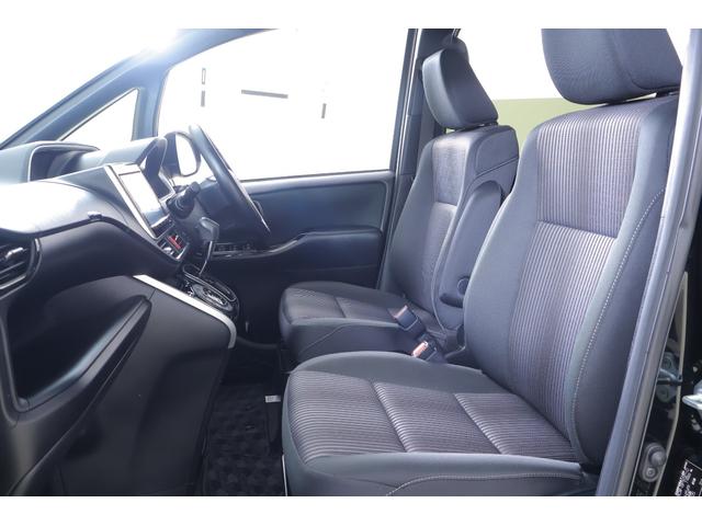 ヴォクシー ＺＳ　煌　衝突被害軽減ブレーキ　純正９インチナビ　地デジＴＶ　バックカメラ　スマートキー　ＥＴＣ　クルーズコントロール　車線逸脱警報　オートハイビーム　両側電動ドア　先行車発進告知機能　Ｂｌｕｅｔｏｏｔｈ接続　ＬＥＤヘッドライト　ドライブレコーダー　横滑防止装置（37枚目）