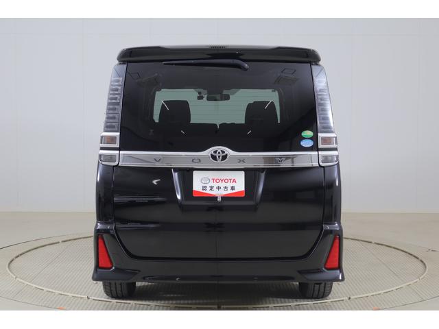 ヴォクシー ＺＳ　煌　衝突被害軽減ブレーキ　純正９インチナビ　地デジＴＶ　バックカメラ　スマートキー　ＥＴＣ　クルーズコントロール　車線逸脱警報　オートハイビーム　両側電動ドア　先行車発進告知機能　Ｂｌｕｅｔｏｏｔｈ接続　ＬＥＤヘッドライト　ドライブレコーダー　横滑防止装置（46枚目）