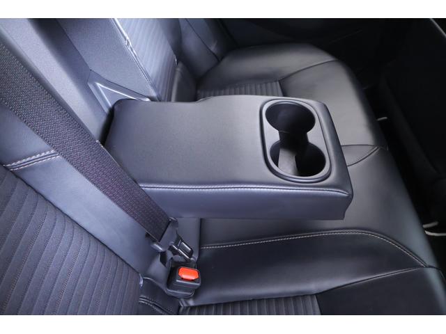 カローラツーリング ハイブリッド　ダブルバイビー　衝突被害軽減ブレーキ　ドラレコ　１０．５インチＤＡナビ　地デジＴＶ　バックカメラ　ＢＳＭ　レーダークルーズ　ＥＴＣ２．０　車線逸脱警報　クリアランスソナー　シートヒーター　ステアリングヒーター　ＡＣ１００Ｖ－１５００Ｗ　ワンオーナー（39枚目）