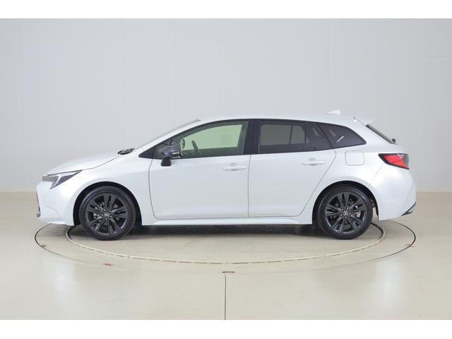 カローラツーリング ハイブリッド　ダブルバイビー　衝突被害軽減ブレーキ　ドラレコ　１０．５インチＤＡナビ　地デジＴＶ　バックカメラ　ＢＳＭ　レーダークルーズ　ＥＴＣ２．０　車線逸脱警報　クリアランスソナー　シートヒーター　ステアリングヒーター　ＡＣ１００Ｖ－１５００Ｗ　ワンオーナー（45枚目）