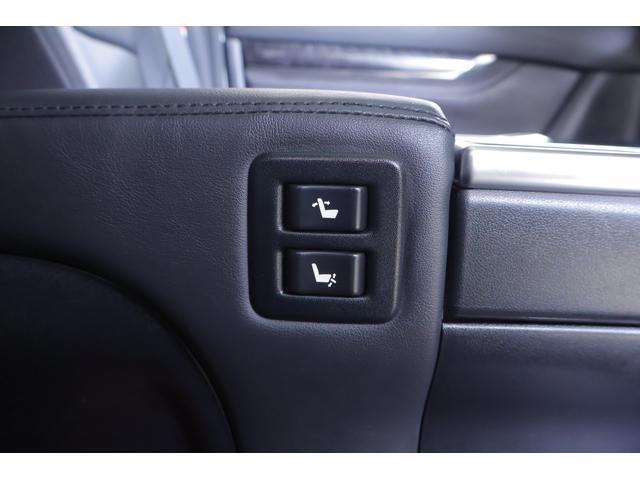 アルファード ２．５Ｓ　Ｃパッケージ　サンルーフ　衝突被害軽減ブレーキ　純正９型ＤＡナビ　地デジＴＶ　バックカメラ　後席モニター　ＥＴＣ２．０　レーダークルーズ　ＢＳＭ　シートヒーター＆クール　クリアランスソナー　ドラレコ　パワーバックドア　３眼ＬＥＤライト　ワンオーナー（52枚目）