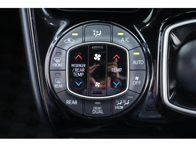 ノア ハイブリッドＳｉ　ダブルバイビーＩＩＩ　衝突被害軽減ブレーキ　純正９インチナビ　地デジＴＶ　バックカメラ　後席モニター　スマートキー　ＥＴＣ　クルコン　車線逸脱警報　オートハイビーム　両側電動ドア　クリアランスソナー　シートヒーター　前後ドラレコ　ＬＥＤライト（26枚目）