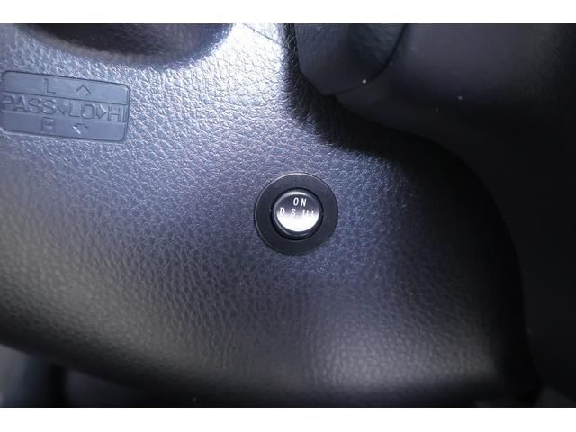 ノア ハイブリッドＳｉ　ダブルバイビーＩＩＩ　衝突被害軽減ブレーキ　純正９インチナビ　地デジＴＶ　バックカメラ　後席モニター　スマートキー　ＥＴＣ　クルコン　車線逸脱警報　オートハイビーム　両側電動ドア　クリアランスソナー　シートヒーター　前後ドラレコ　ＬＥＤライト（35枚目）