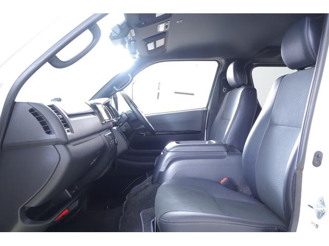 ハイエースバン スーパーＧＬダークプライムＩＩ　４ＷＤ　衝突被害軽減ブレーキ　純正ナビ地デジＴＶ　全周囲カメラ　スマートキー　ＥＴＣ２．０　車線逸脱警報　オートハイビーム　クリアランスソナー　両側電動ドア　ＬＥＤライト　デジタルミラー　ＡＣ１００Ｖ電源　ドラレコ　ワンオーナー（41枚目）