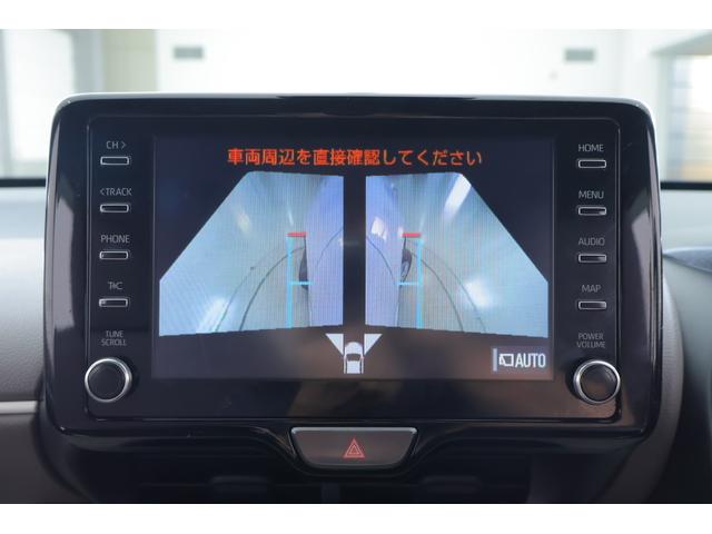 ヤリス ハイブリッドＺ　衝突被害軽減ブレーキ　純正８インチＤＡナビ　地デジＴＶ　全周囲カメラ　ＢＳＭ　スマートキー　ＥＴＣ　レーダークルーズ　オートハイビーム　車線逸脱警報　クリアランスソナー　シートヒーター　先行車発進告知機能　ＬＥＤヘッドライト　横滑り防止装置（17枚目）