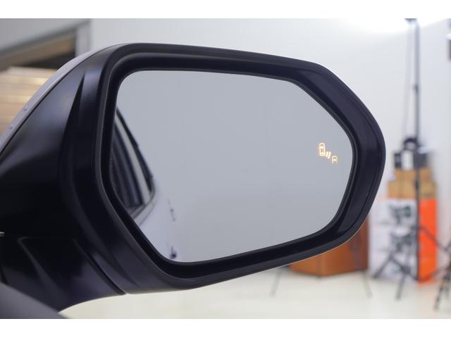 ヤリス ハイブリッドＺ　衝突被害軽減ブレーキ　純正８インチＤＡナビ　地デジＴＶ　全周囲カメラ　ＢＳＭ　スマートキー　ＥＴＣ　レーダークルーズ　オートハイビーム　車線逸脱警報　クリアランスソナー　シートヒーター　先行車発進告知機能　ＬＥＤヘッドライト　横滑り防止装置（33枚目）