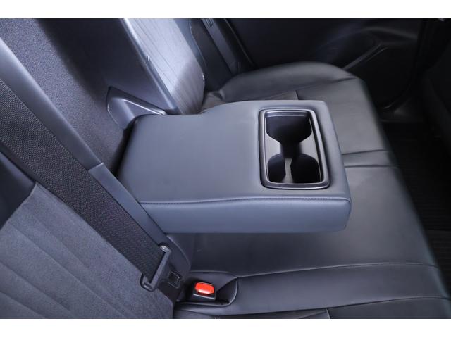 ハリアーハイブリッド Ｚ　衝突被害軽減ブレーキ　１２．３インチＪＢＬプレミアムナビ　地デジＴＶ　バックカメラ　ＢＳＭ　レーダークルーズ　車線逸脱警報　オートハイビーム　クリアランスソナー　スマートキー　ＥＴＣ　パワーシート　パワーバックドア　デジタルミラー　ドラレコ　横滑り防止装置（42枚目）