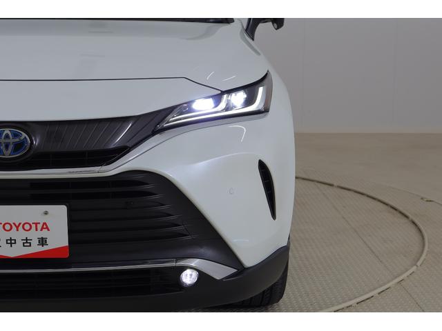 ハリアーハイブリッド Ｚ　衝突被害軽減ブレーキ　１２．３インチＪＢＬプレミアムナビ　地デジＴＶ　バックカメラ　ＢＳＭ　レーダークルーズ　車線逸脱警報　オートハイビーム　クリアランスソナー　スマートキー　ＥＴＣ　パワーシート　パワーバックドア　デジタルミラー　ドラレコ　横滑り防止装置（51枚目）