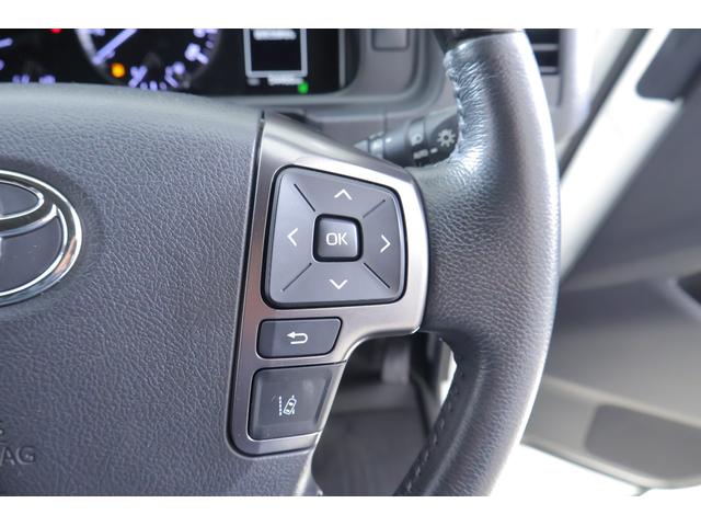 ハイエースバン スーパーＧＬ　ダークプライムＩＩ　衝突被害軽減ブレーキ　純正ナビ　地デジＴＶ　バックカメラ　スマートキー　ＥＴＣ　車線逸脱警報　オートハイビーム　クリアランスソナー　ＬＥＤヘッドライト　デジタルミラー　ＡＣ１００Ｖ電源　Ｂｌｕｅｔｏｏｔｈ接続　横滑防止装置（19枚目）